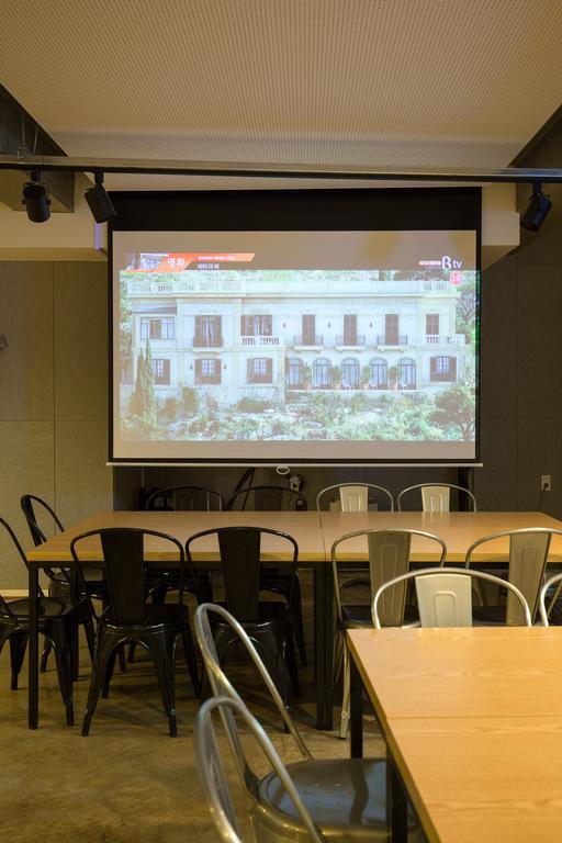Story In Jeju Guesthouse מראה חיצוני תמונה